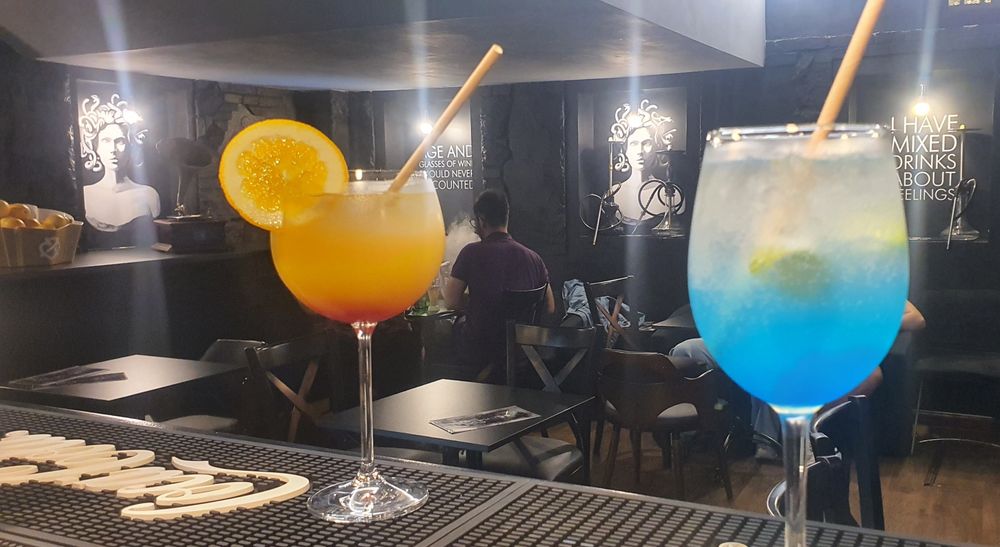 Inchiriem Bar Pub Cafenea pt Evenimente Cluj