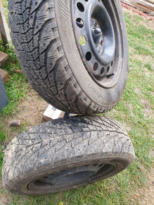 Vând cauciucuri de iarna în stare foarte buna