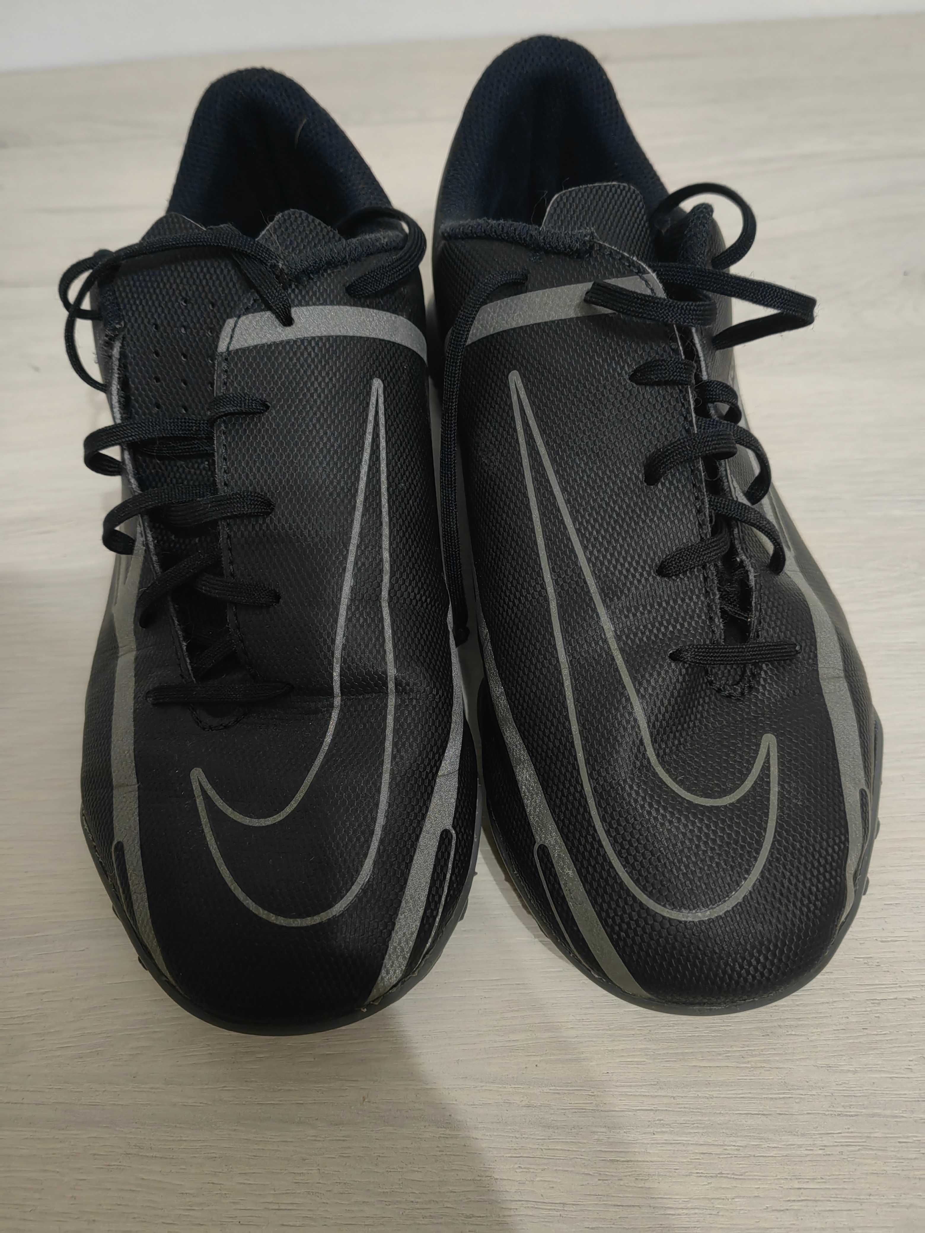 Стоножки NIKE JR phantom GT2 club TF размер 38.5