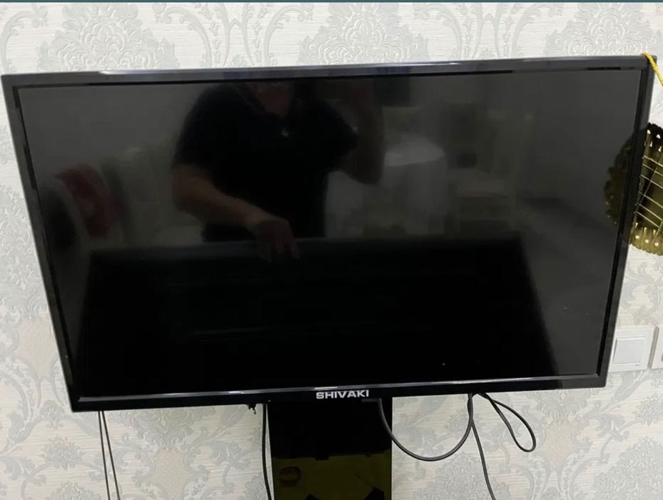 Televizorlar sotiladi