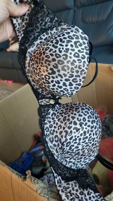 Продаю оптом лифчики .Ички кийм факаи тепаси оптом сотаман Корейский