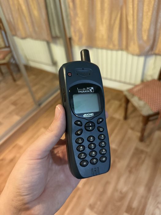 Спутниковый телефон Thuraya HNS 7100