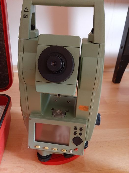 Statie Leica TC 410 C