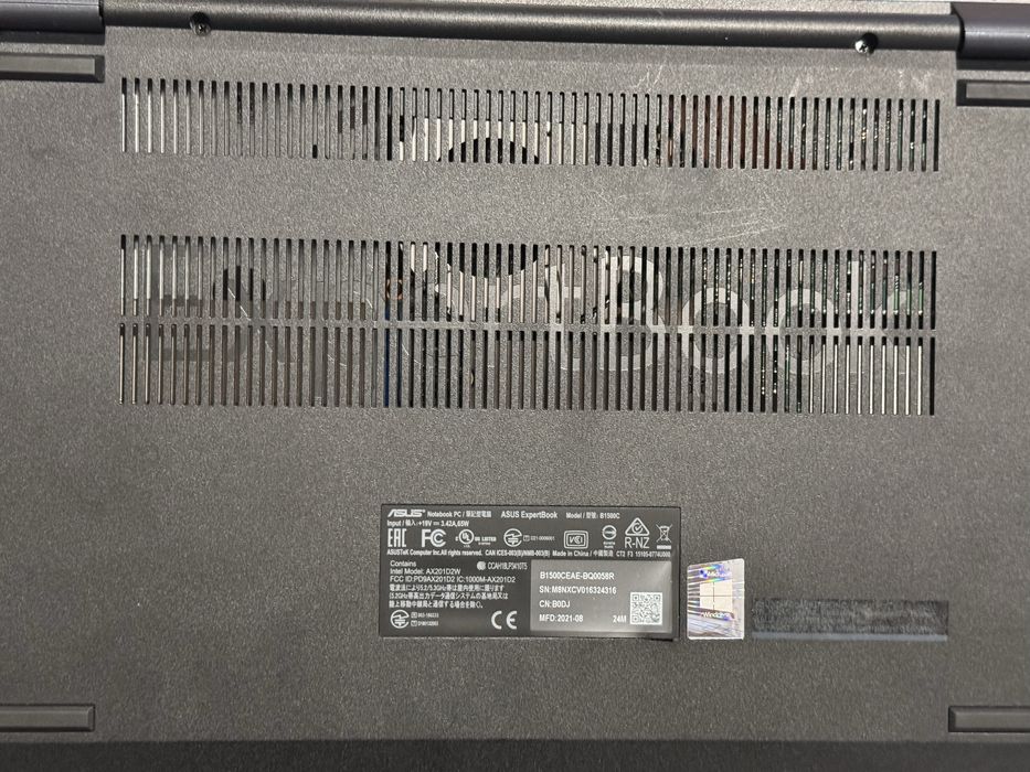 Asus ExpertBook B1 i5 windows 10 pro2022