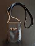 Чантичка за телефон Guess