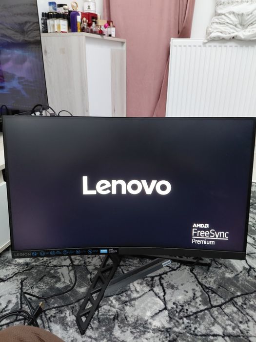 Vand monitor Gaming lenovo