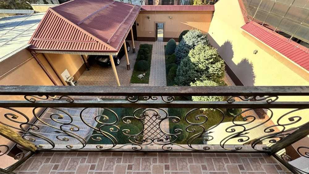 Сдается дом |  For Rent  | М.Улугбек Ор-р: Никитина |  For Rent  |