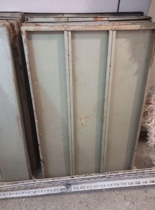 Rafturi metalice 230 cm /100 cm