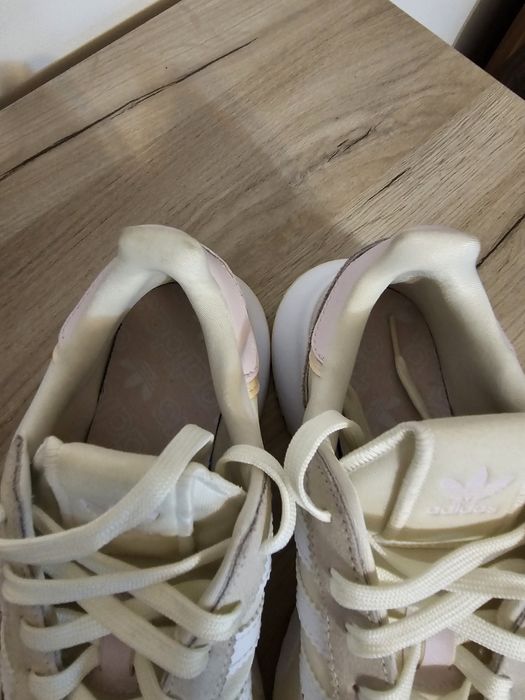 Adidas Retropy F2   38