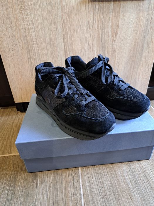 Обувки Hogan черни