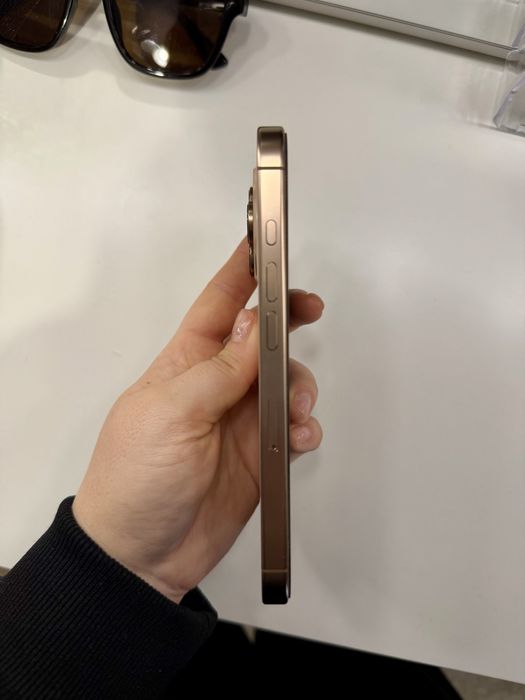 İphone 16 pro 256GB