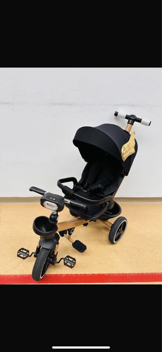Tricicleta noua cu pozitie de somn lumini si sunete
