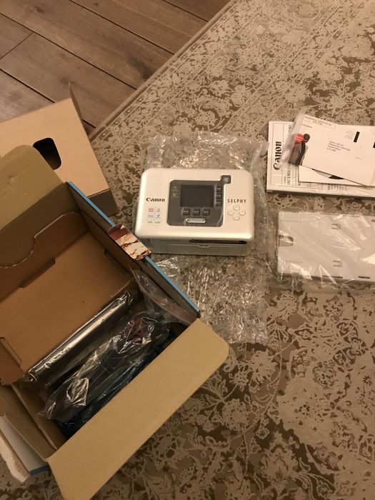 Mini imprimata Canon Selphy CP730 noua..