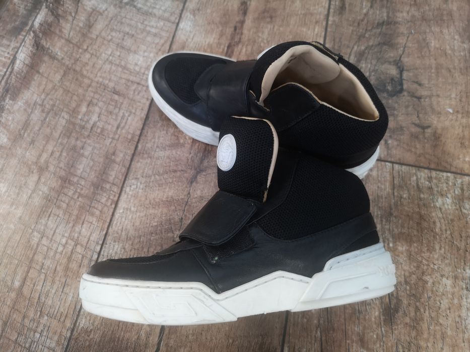 Versace, обувки естествена кожа, номер 29