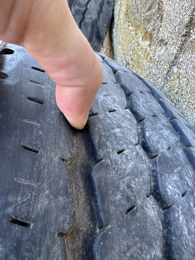 летни Hankook 235/55/18 / Гуми за бус - 215/70/15 - Continental vanco