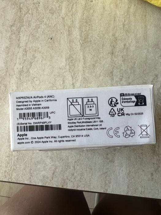 Airpod слушалки