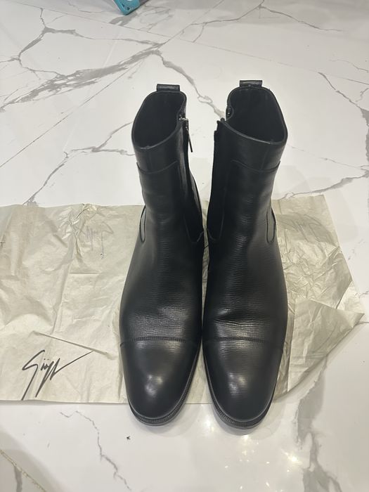 Демисезонная обувь Sergio Rossi