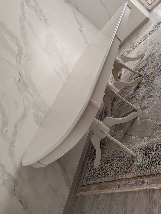 Продам стол из натурального дерева