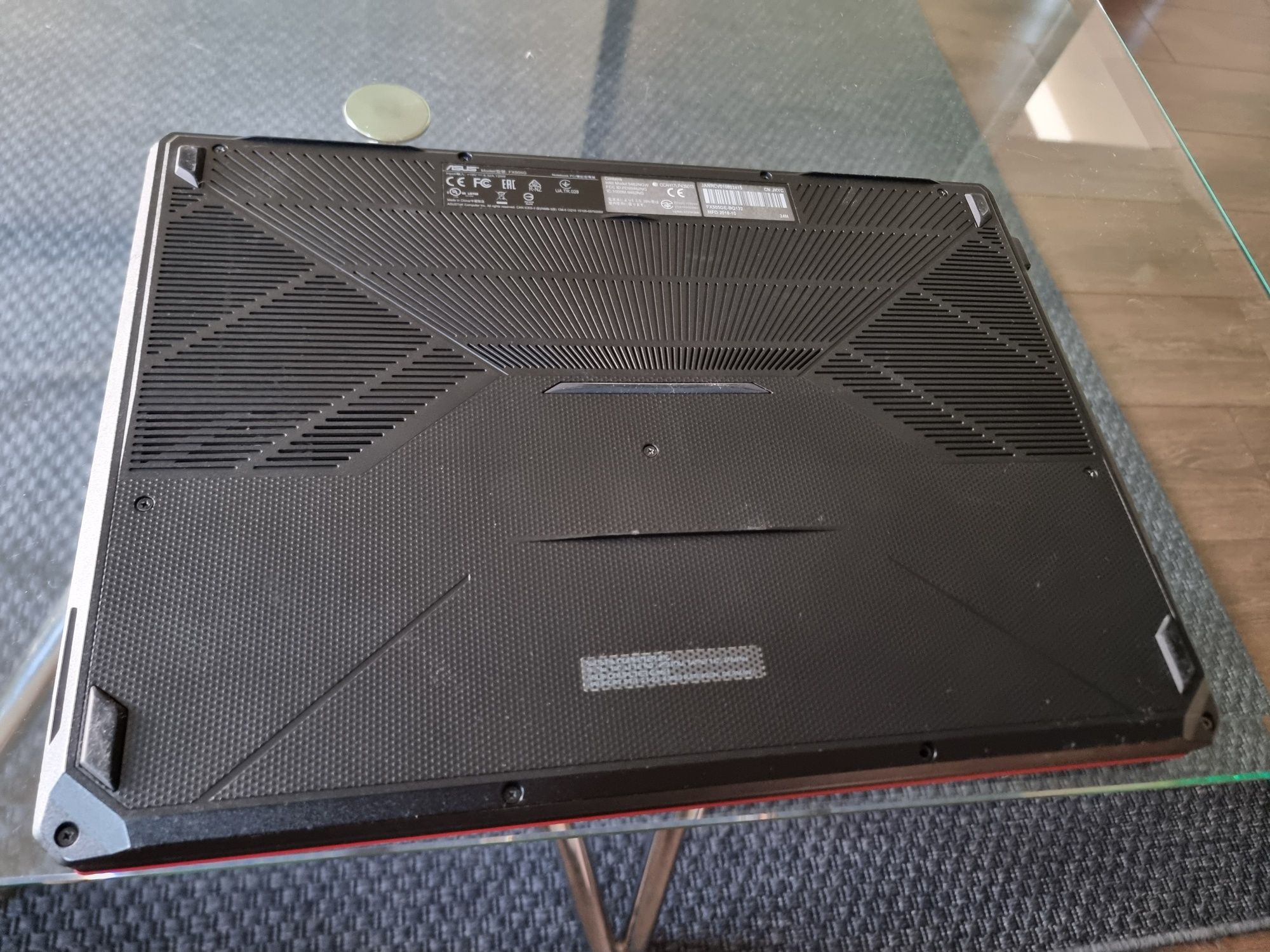 Лаптоп Asus TUF 15" FX505G в перфектно състояние работа и гейминг!