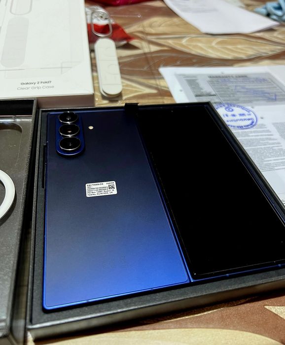 Samsung Galaxy Z Fold 7 Blue Shadow! Като нов! Гаранция!