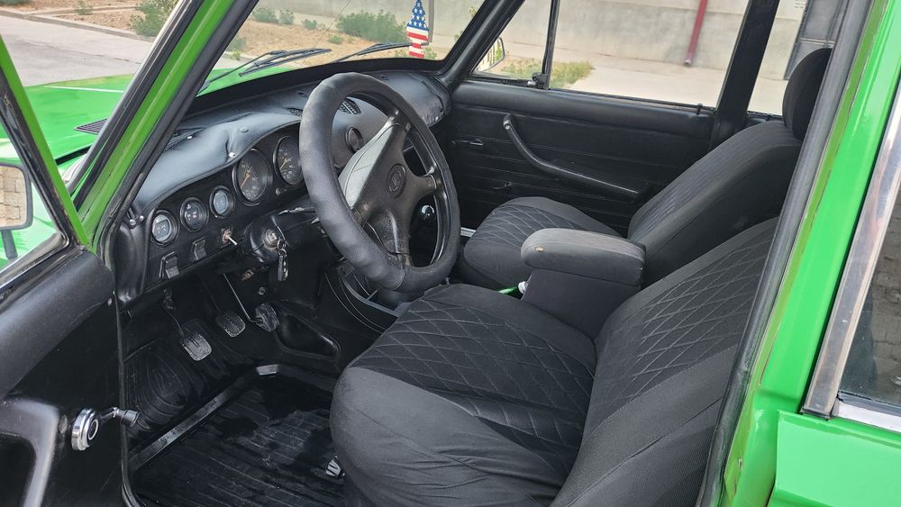 Vaz 2106 Metan Gazda Yilli 1984 Yengi Hadavoy Tortta  Baloni Yengi