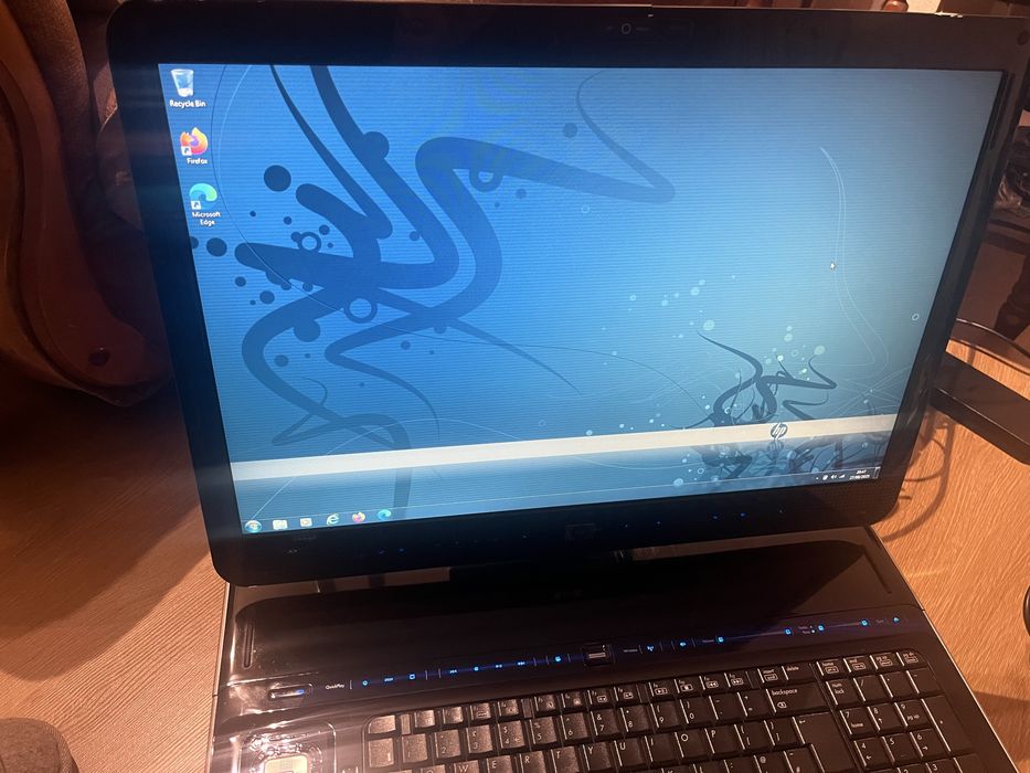 HP HDX9000 Dragon - 20.1”, T7500, 4GB, ATi, 128+250GB