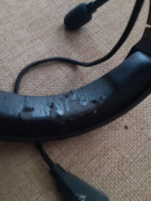 Продавам геймърски слушалки