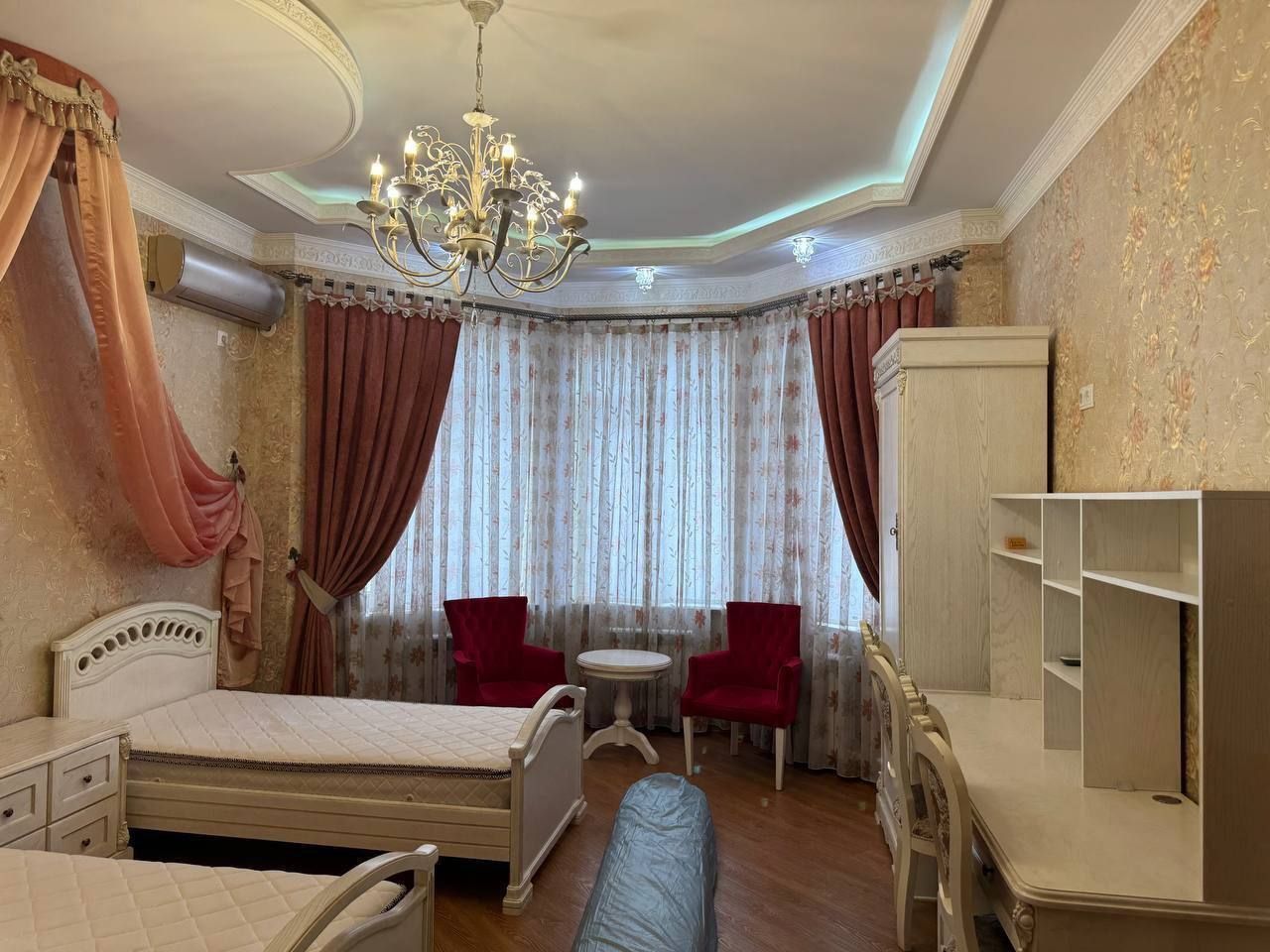 Продается ЕвроДом на Чиланзаре, Домбрабад. 3,8 соток.