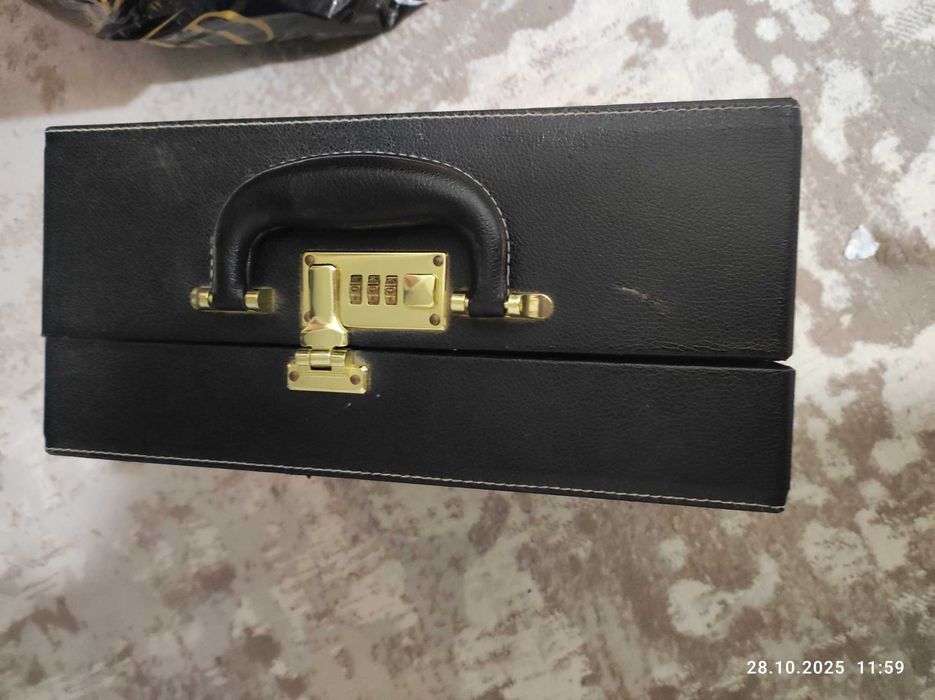 Аппарат бывшего управления в хорошем состоянии