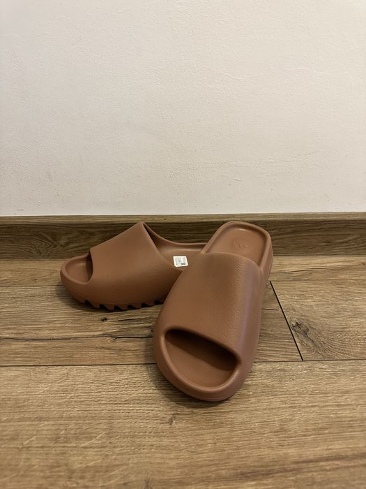 Adidas Yeezy Slide