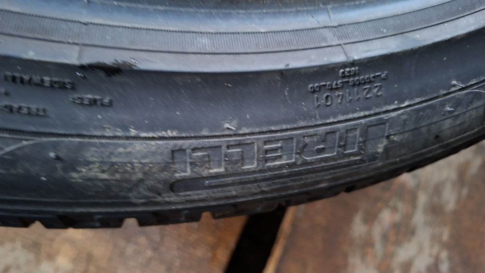 2buc 295 35 R21 Pirelli iarna cauciucuri anvelope ms 21