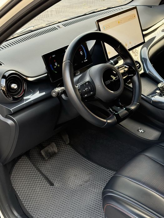 BYD e2 holati idealniy