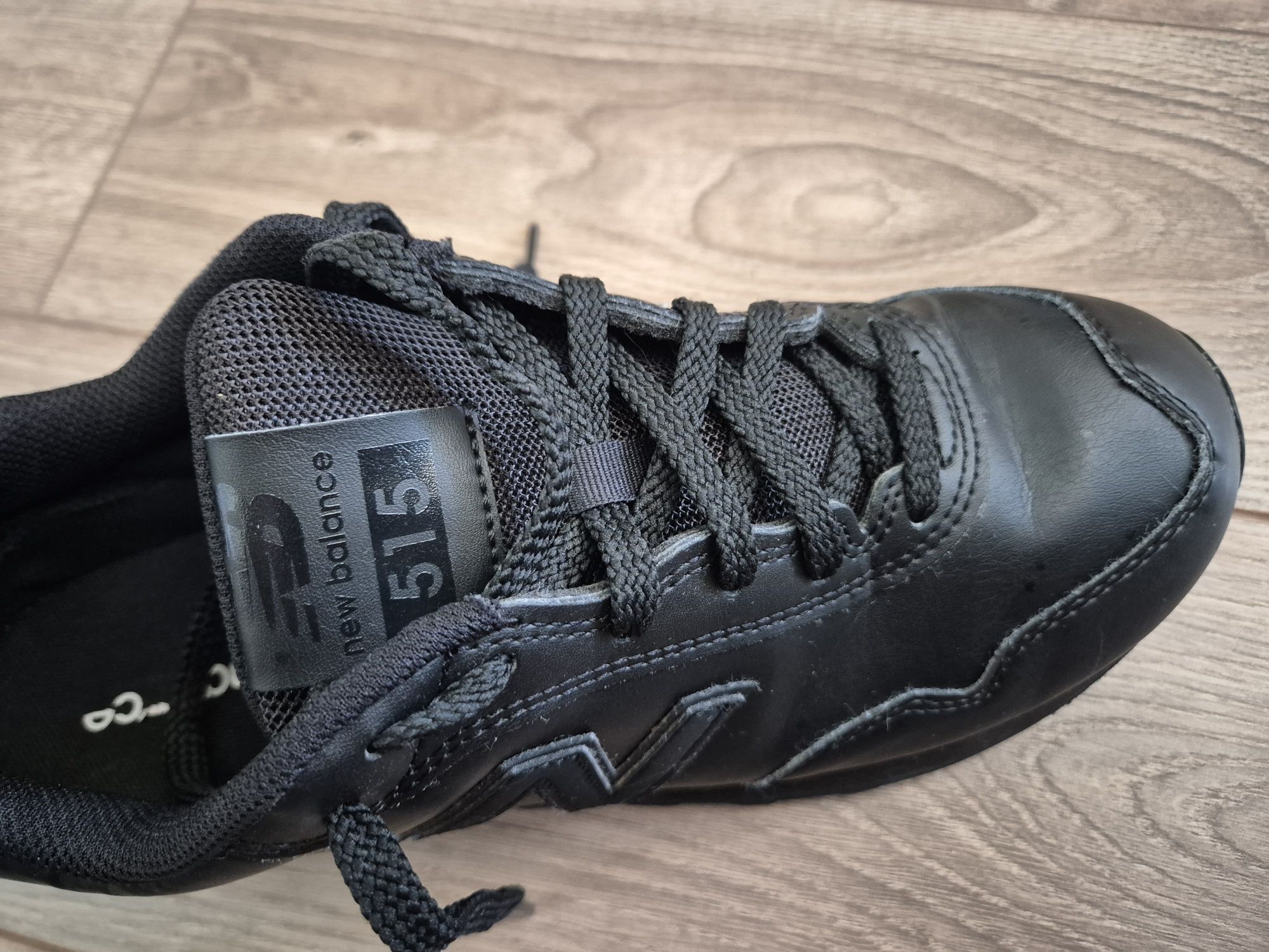 Маратонки New Balance 515, черни