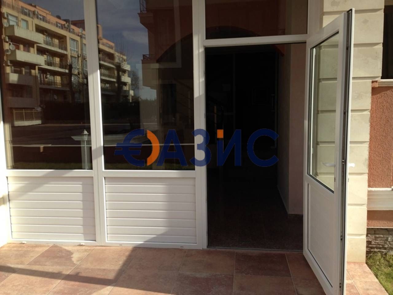 Продава се Едностаен апартамент в к.к. Слънчев бряг - 33 кв.м за 1364 €/кв.м - Снимка #12