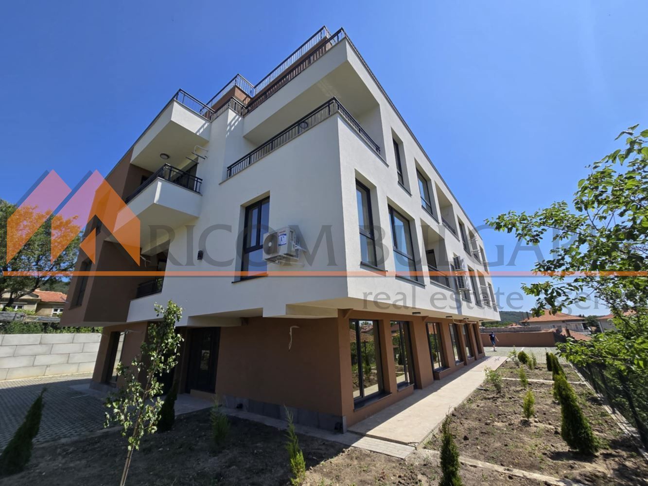 2-стаен в Варна-Виница площ 72