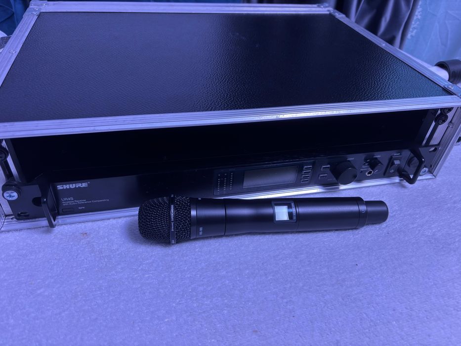 Shure UR4D+UR2 (capsula Telefunken sau shure)