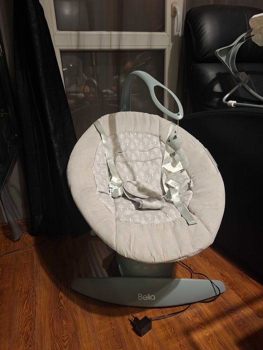 Бебешка люлка Bella