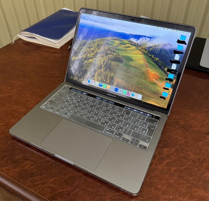 Продаю MacBook Pro 13" M1 A2338