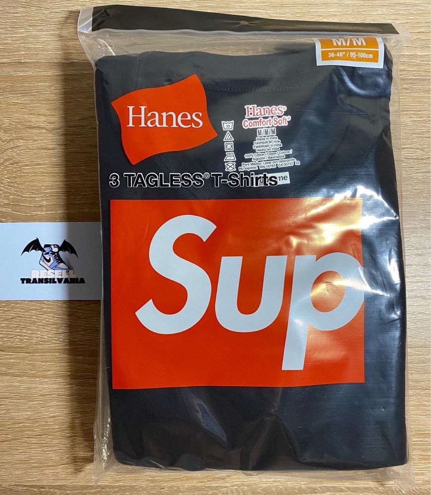 Supreme Hanes Tee ( 3 tricouri in pachet ) / Tricou Supreme