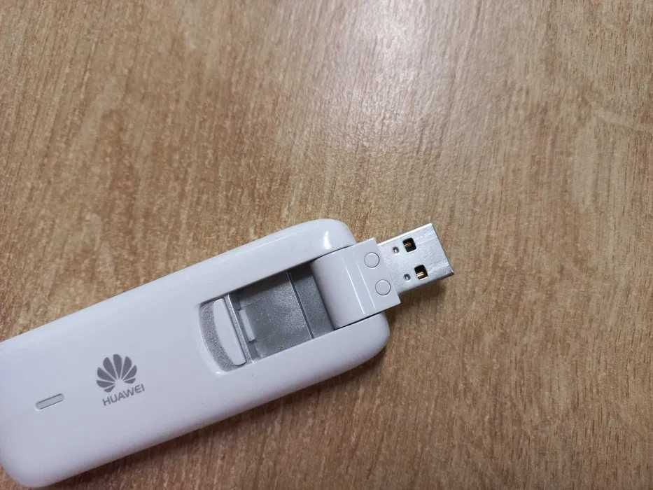 Modem USB Huawei E3276-150 150Mbps Cat 4 LTE Decodat White