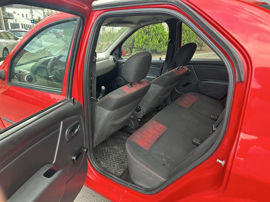 De vanzare Dacia Logan 2010 1.4 Benzina