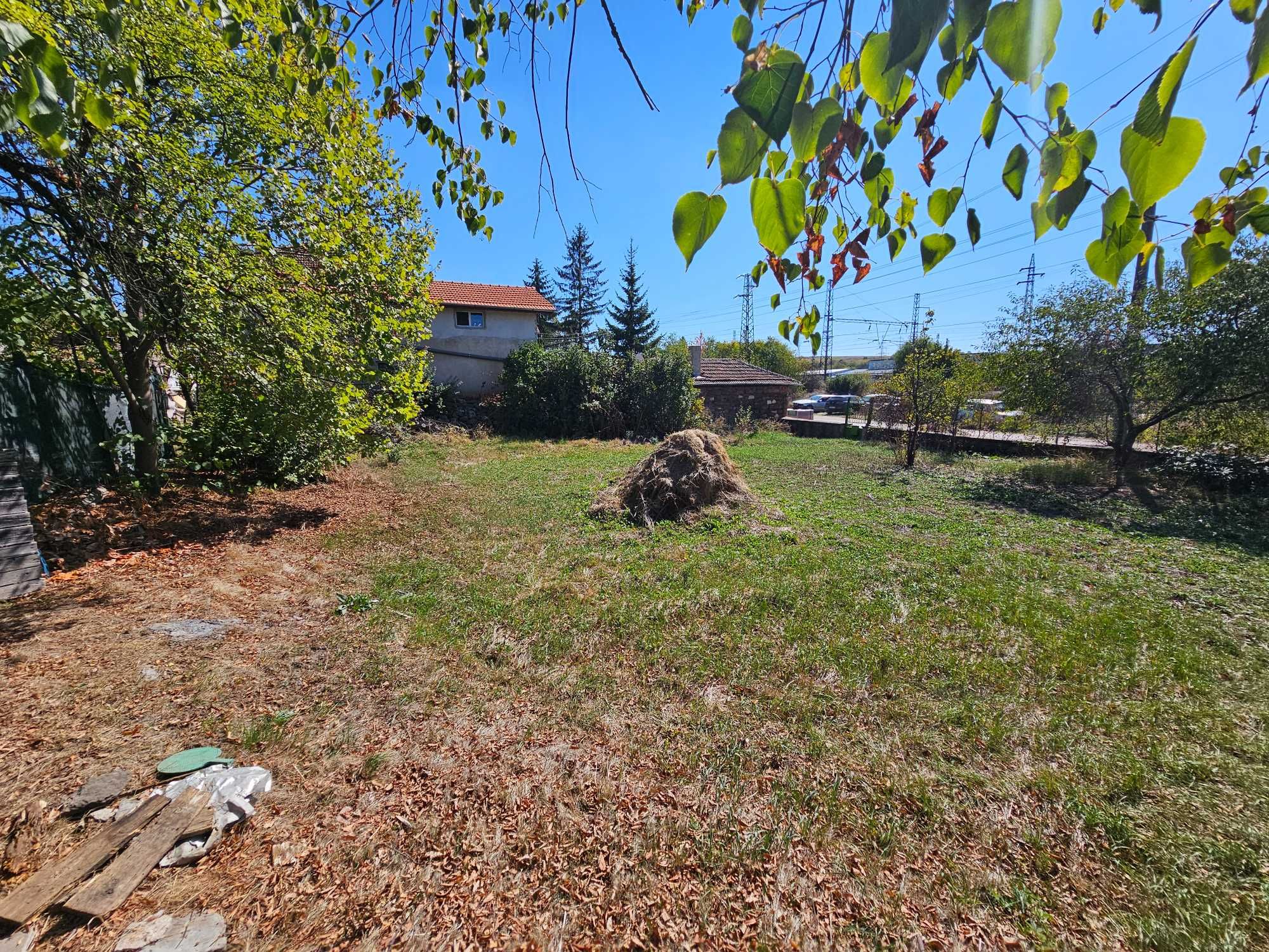 Продавам Къща с.Вакарел