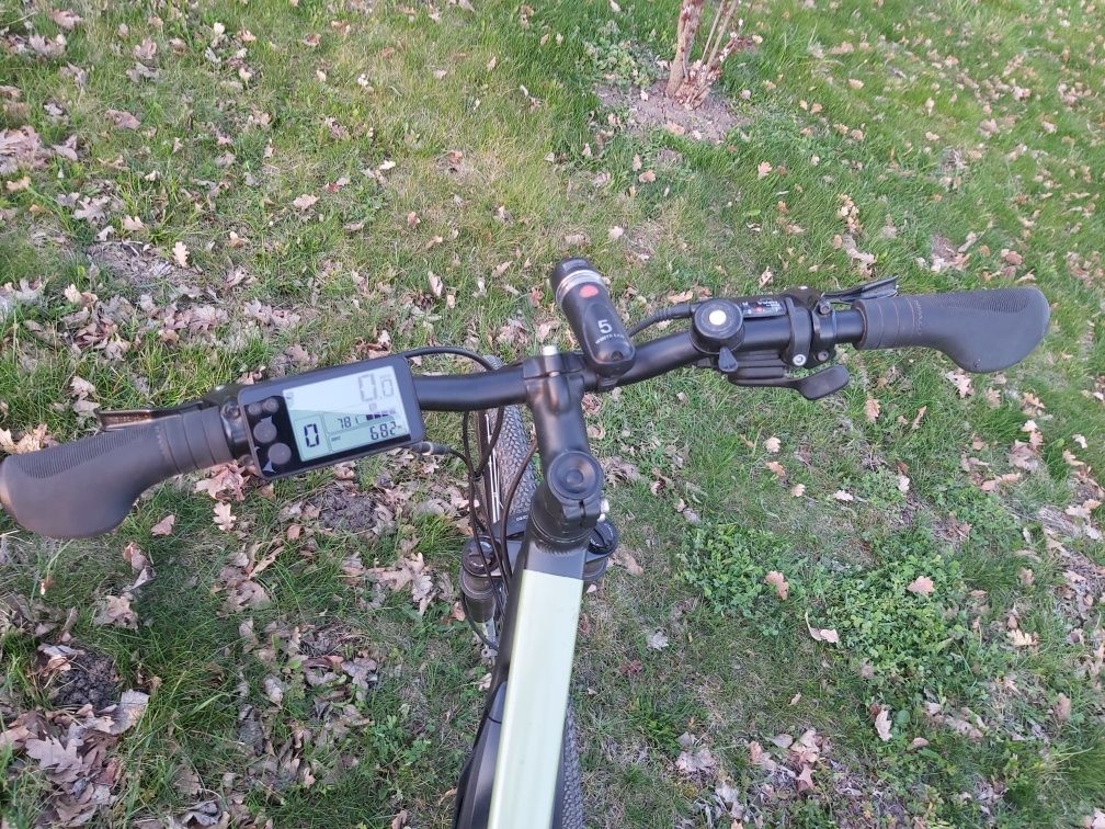 Vand bicicleta electrica