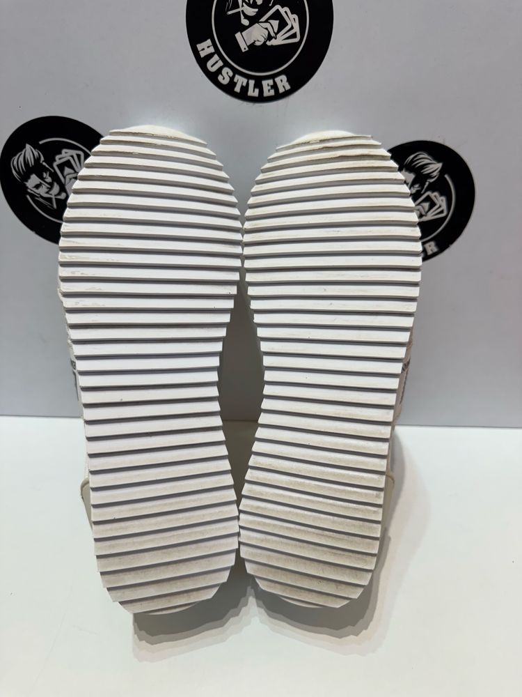 Сникърси EMPORIO ARMANI .Номер 38