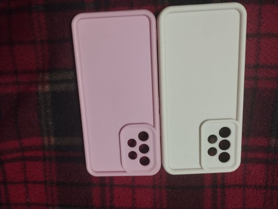 Чехлы на телефон