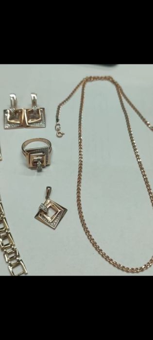 Золото 40000 за грамм