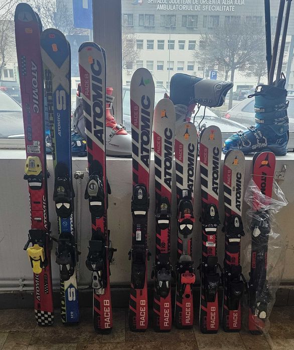 Vand Ski-uri Atomic pachet 20 Fisher pachet 23 perechi