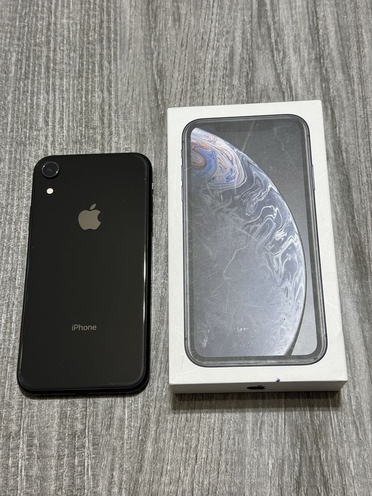 Iphone XR 128 gb емкость 82% вейс трутон все работает