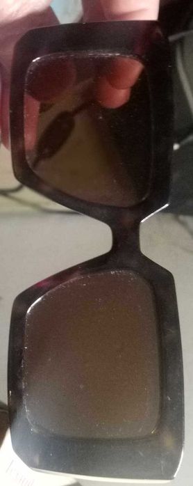 Слънчеви дамски очила Prada