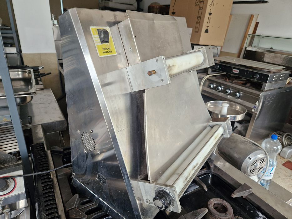 Masina curatat cartofi inox, mixer.planetar, alte aparate gatit